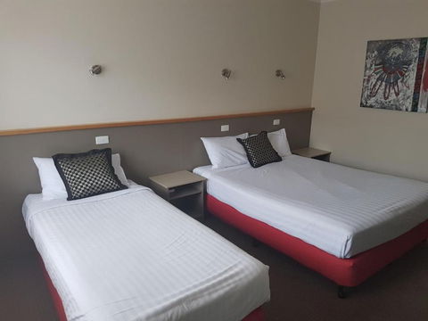 Acacia Motel Griffith - Sunshine Coast Guide 6
