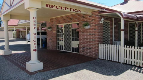 Dalby Mid Town Motor Inn - Sunshine Coast Guide 0