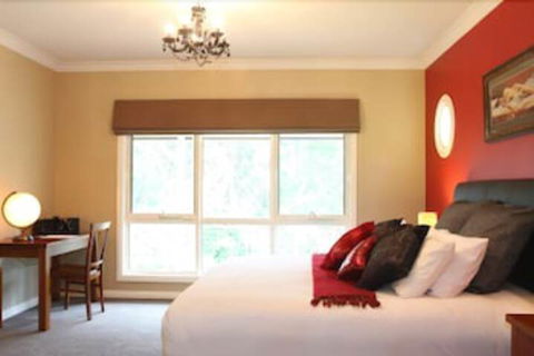 3 Kings Bed And Breakfast - Sunshine Coast Guide 6