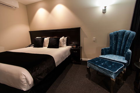 International Hotel Wagga Wagga - Sunshine Coast Guide 6