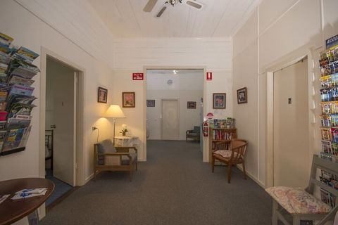 Orchid Guest House - Sunshine Coast Guide 4