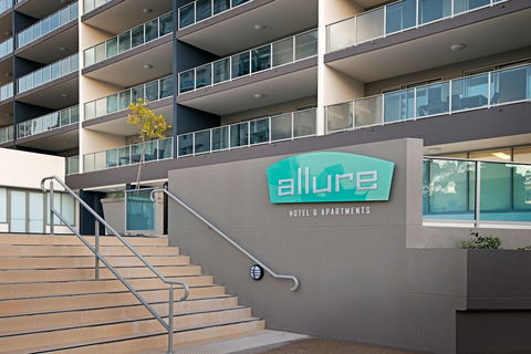 Allure Hotel & Apartments - Sunshine Coast Guide 0