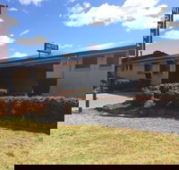 James Street Motor Inn - Sunshine Coast Guide