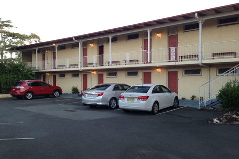 Riverview Motor Inn - Sunshine Coast Guide 3