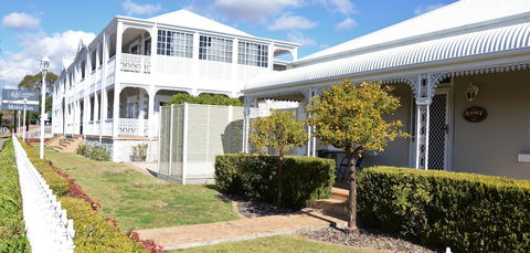 Quality Inn Ashby House Tamworth - Sunshine Coast Guide 3