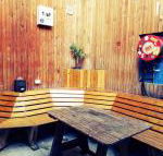ChiliBlue Backpackers - Sunshine Coast Guide