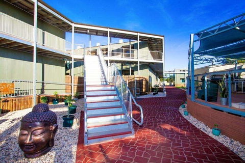 The Landing Port Hedland - Sunshine Coast Guide 2