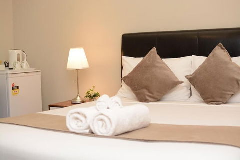 Ellard Bed & Breakfast - Sunshine Coast Guide 4
