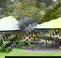 Gloucester Motel - Sunshine Coast Guide