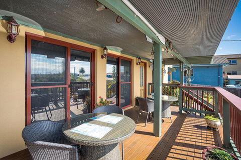 Anchors Aweigh Narooma - Sunshine Coast Guide 3