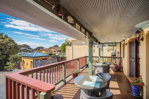 Anchors Aweigh Narooma - Sunshine Coast Guide 1