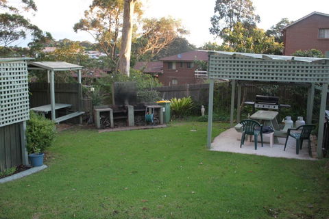 The Tree Motel - Sunshine Coast Guide 3