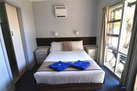 Narooma Motel - Sunshine Coast Guide 7