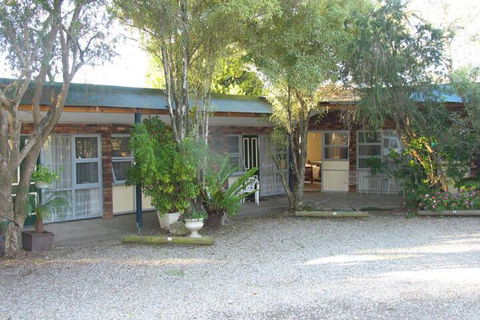 Narooma Motel - Sunshine Coast Guide 5