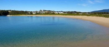 Coastal Comfort Motel - Sunshine Coast Guide 0
