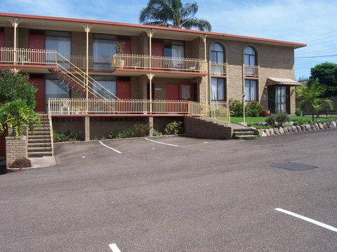 Town Centre Motor Inn - Sunshine Coast Guide 0