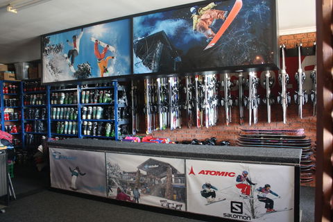 Merrijig Motor Inn Resort - Sunshine Coast Guide 1