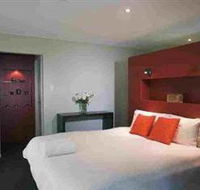 Merribrook Retreat - Sunshine Coast Guide