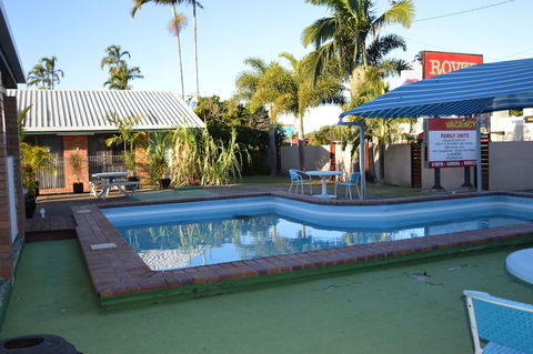 Rover Holiday Units - Sunshine Coast Guide 6
