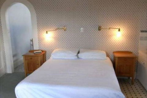Windmill Hill Lodge - Sunshine Coast Guide 3