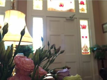 Kilmarnock House - Sunshine Coast Guide 5