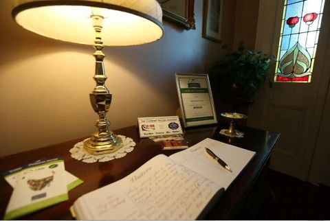 Kilmarnock House - Sunshine Coast Guide 4