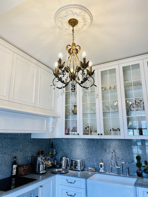 The Mews Motel - Sunshine Coast Guide 5