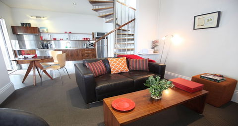 Twofourtwo Boutique Apartments - Sunshine Coast Guide 1