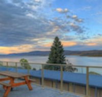 Lake Jindabyne Hotel - Sunshine Coast Guide