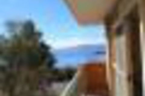 Twin Seasons 5 Deluxe Holiday Apartment - Sunshine Coast Guide 7