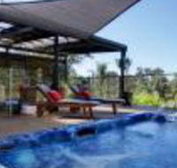 Sunway Farm Bed  Breakfast  Rosebud Cottage - Sunshine Coast Guide