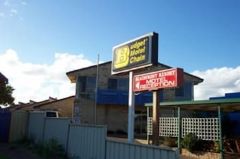 Esperance Beachfront Resort - Sunshine Coast Guide 1