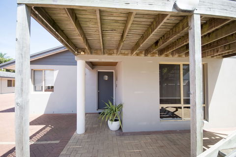 Archipelago Apartments - Sunshine Coast Guide 2