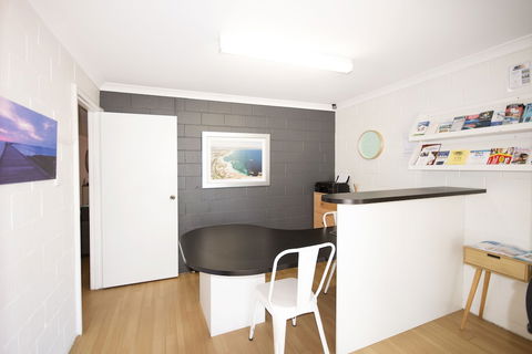 Archipelago Apartments - Sunshine Coast Guide 4