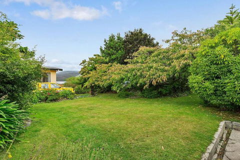 Smugglers Rest Apartments Dover - Sunshine Coast Guide 3