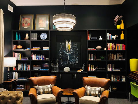The Dudley Boutique Hotel - Sunshine Coast Guide 1