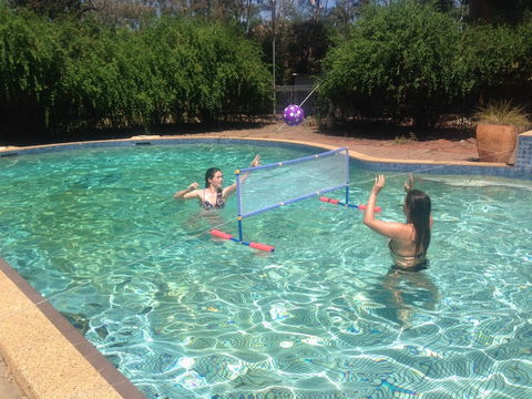 Greenacres Motel - Sunshine Coast Guide 2