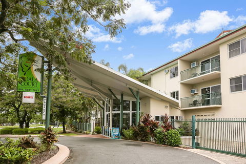 Koala Court Holiday Apartments - Sunshine Coast Guide 6