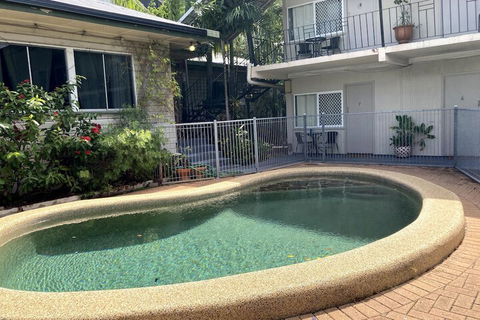 Cairns City Motel - Sunshine Coast Guide 4