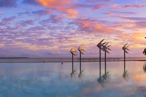 Global Backpackers Cairns - Sunshine Coast Guide 0