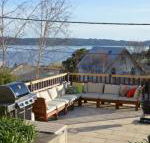 Rowley House - Sunshine Coast Guide
