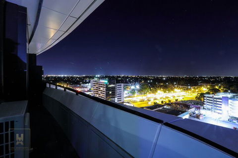 Unil Apartments Glenwaverley - Sunshine Coast Guide 1