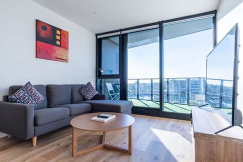 Unil Apartments Glenwaverley - Sunshine Coast Guide 5