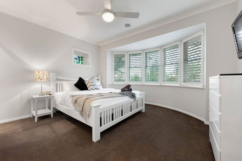 Rosanna Mansion - Sunshine Coast Guide 4