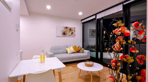 Astra Apartments Glen Waverley At Galleria - Sunshine Coast Guide 5