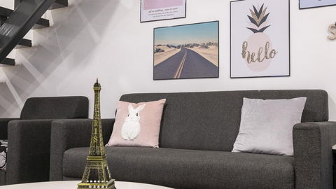A02-darling Harbour 2 BDR Loft - Sunshine Coast Guide 5