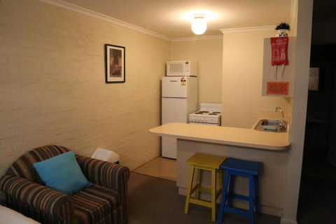 Ellswood 1 - Sunshine Coast Guide 3