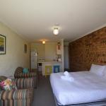 Ellswood 1 - Sunshine Coast Guide 0