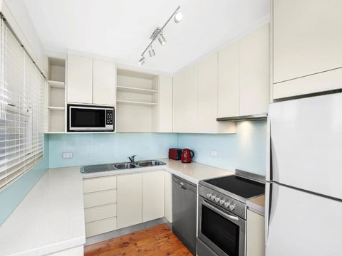 Avoca Beach Haven 5 / 161 Avoca Drive Avoca Beach - Sunshine Coast Guide 6