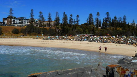 Akuna 23 6 Joffre Street - Sunshine Coast Guide 2